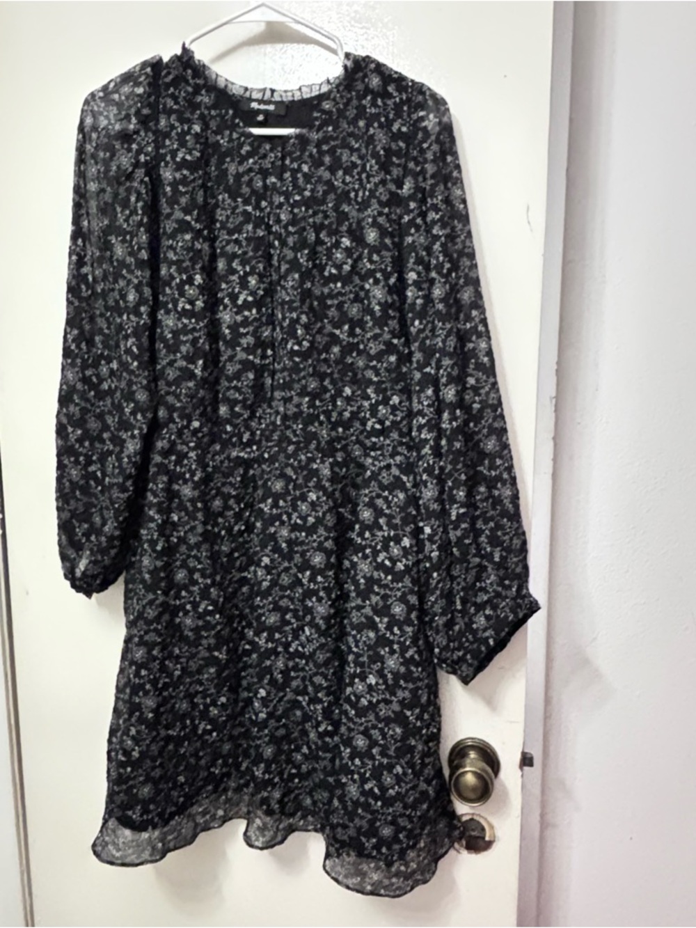 Madewell Black Floral Long-Sleeve Shift Dress